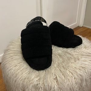 Black UGGs slippers